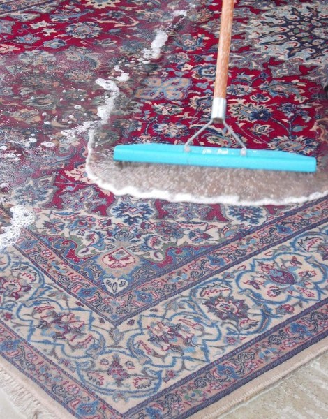 Traditionele wasbeurt uit van Tapijten, Kelims en Wandtapijten
